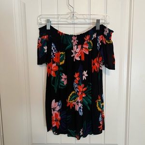 Old Navy tropical blouse